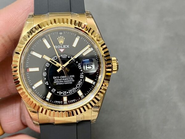 Rolex Sky-Dweller Black Dial 326238