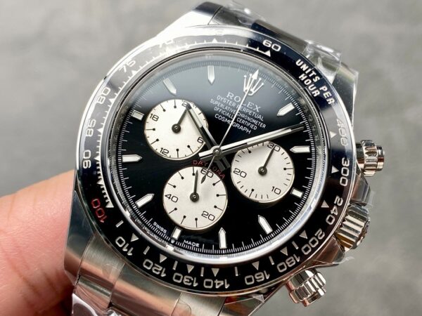 Rolex Cosmograph Daytona 126529LN