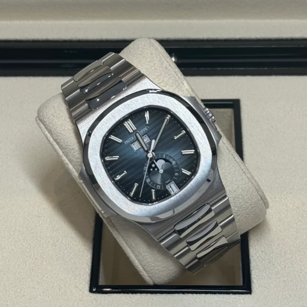 Patek Philippe 5726