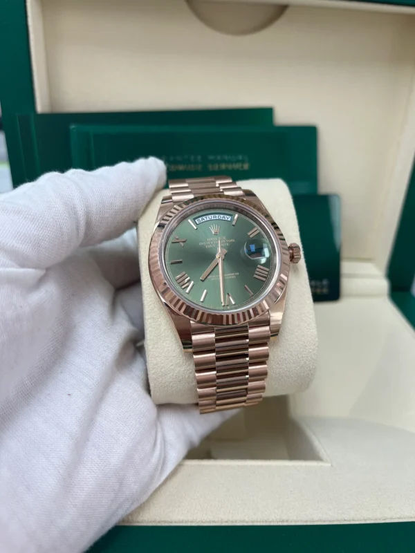 Rolex Day-Date 40 228235