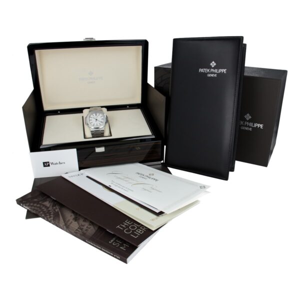 Patek Philippe Nautilus 5711/1A-011 White Dial